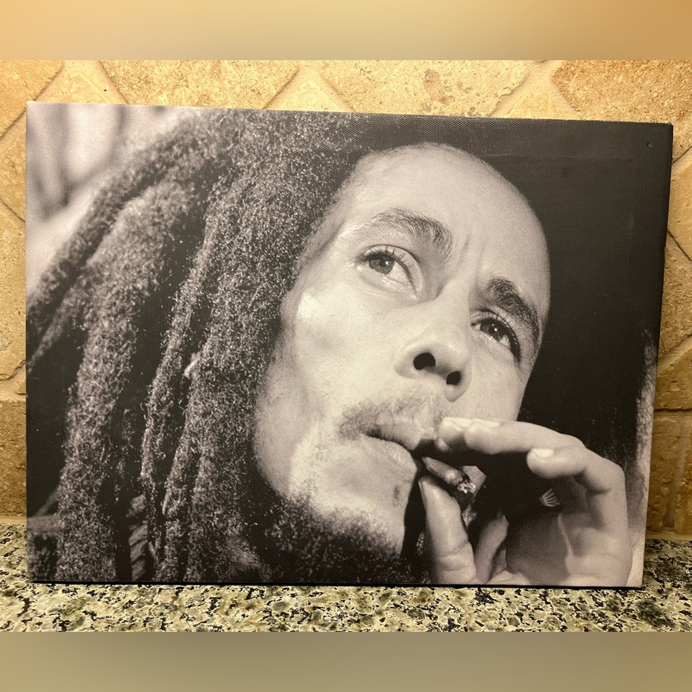 Bob Marley Canvas print 15 3/4” x 11 3/4” Cannabis Smoking